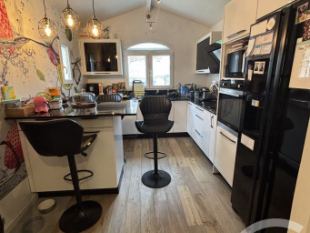 Maison a louer paris-17e-arrondissement - 5 pièce(s) - 104.42 m2 - Surfyn