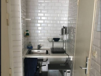 Appartement a louer paris-10e-arrondissement - 1 pièce(s) - 14 m2 - Surfyn