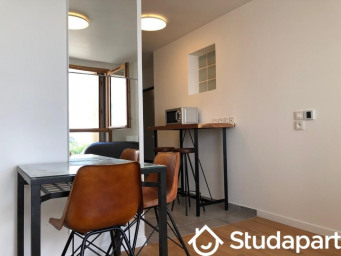 Appartement a louer paris-18e-arrondissement - 1 pièce(s) - 28 m2 - Surfyn