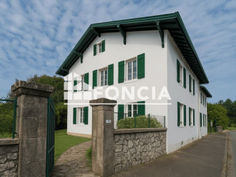 Maison a louer bayonne - 6 pièce(s) - 185.17 m2 - Surfyn