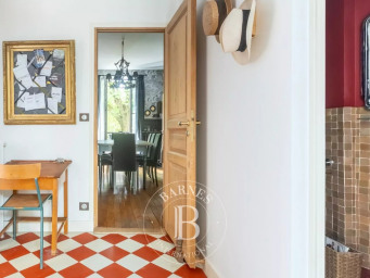 Maison a louer bourg-la-reine - 8 pièce(s) - 250 m2 - Surfyn