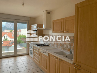 Appartement a louer fontaine - 4 pièce(s) - 89.9 m2 - Surfyn