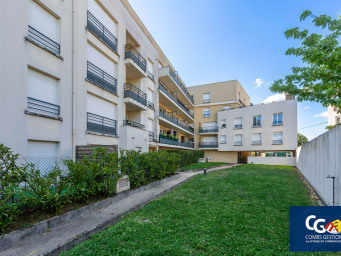 Appartement a louer combs-la-ville - 1 pièce(s) - 36 m2 - Surfyn