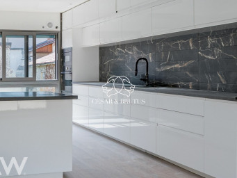 Maison 1 165 000 € - 250 m²