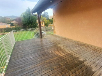 Maison a louer villefranche-sur-saone - 6 pièce(s) - 175 m2 - Surfyn