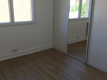 Appartement a louer garges-les-gonesse - 2 pièce(s) - 46 m2 - Surfyn