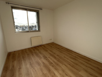 Appartement a louer bourges - 2 pièce(s) - 44 m2 - Surfyn