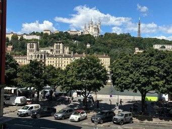 Appartement a louer lyon-2e-arrondissement - 5 pièce(s) - 133 m2 - Surfyn