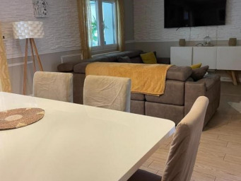 Maison a louer - 5 pièce(s) - 120 m2 - Surfyn