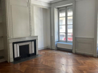 Appartement 3 pièce(s) 92 m²à louer Lyon-2e-arrondissement
