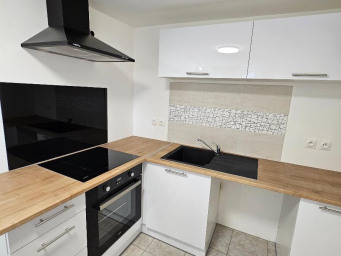 Maison a louer oyonnax - 4 pièce(s) - 76 m2 - Surfyn