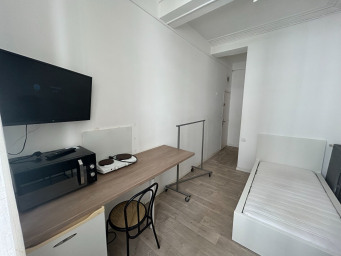 Appartement a louer nimes - 1 pièce(s) - 15 m2 - Surfyn