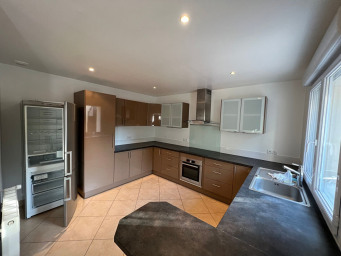 Maison a louer montreuil - 4 pièce(s) - 95 m2 - Surfyn