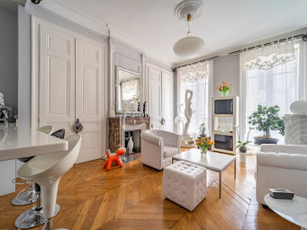 Appartement a louer lyon-6e-arrondissement - 5 pièce(s) - 140 m2 - Surfyn