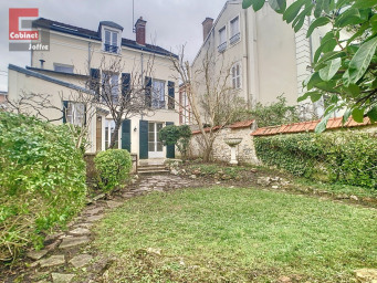 Maison a louer melun - 6 pièce(s) - 140 m2 - Surfyn