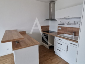 Appartement a louer pontoise - 3 pièce(s) - 58.24 m2 - Surfyn