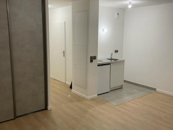 Appartement a louer saint-cyr-l'ecole - 1 pièce(s) - 31.67 m2 - Surfyn