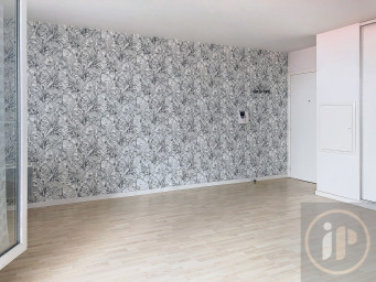 Appartement a louer carrieres-sous-poissy - 2 pièce(s) - 43 m2 - Surfyn