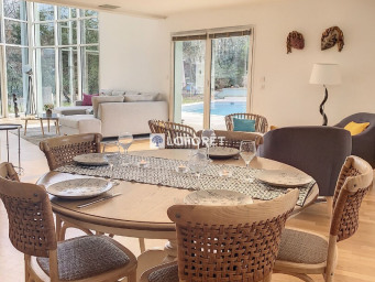 Maison a louer lyon-1er-arrondissement - 7 pièce(s) - 207 m2 - Surfyn