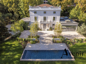 Maison a louer lyon-9e-arrondissement - 8 pièce(s) - 527 m2 - Surfyn