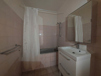 Appartement a louer reims - 1 pièce(s) - 31 m2 - Surfyn