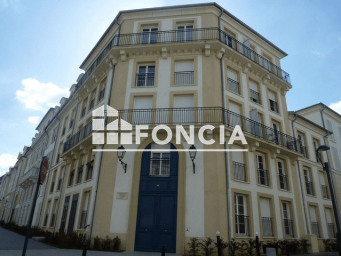 Appartement 4 pièce(s) 73.6 m²à louer Serris