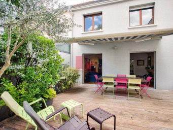 Maison a louer vanves - 6 pièce(s) - 130.5 m2 - Surfyn