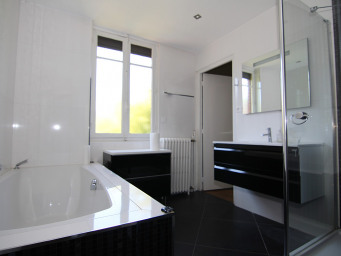 Maison a louer bourg-la-reine - 6 pièce(s) - 115 m2 - Surfyn
