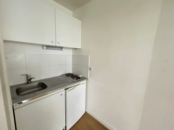 Appartement a louer  - 1 pièce(s) - 13.2 m2 - Surfyn