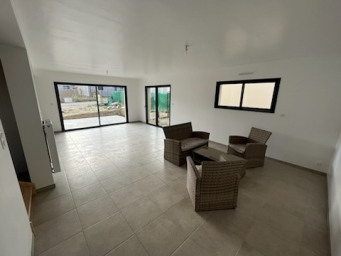 Maison a louer saint-brieuc - 6 pièce(s) - 109 m2 - Surfyn