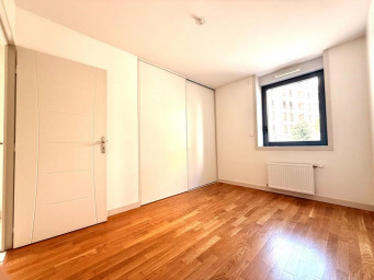 Appartement 285 000 € - 62 m²