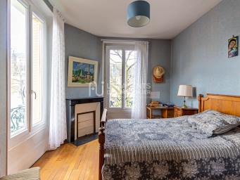 Maison a louer courbevoie - 8 pièce(s) - 281 m2 - Surfyn