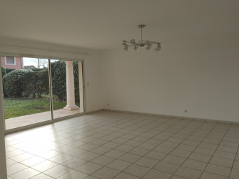 Maison a louer meyzieu - 5 pièce(s) - 129 m2 - Surfyn