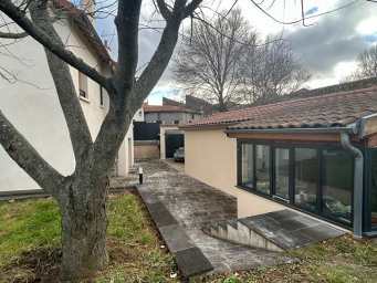 Maison a louer clermont-ferrand - 6 pièce(s) - 149 m2 - Surfyn