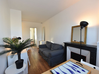 Appartement a louer  - 2 pièce(s) - 26.67 m2 - Surfyn
