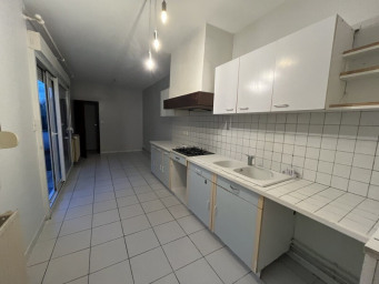 Maison a louer tarbes - 6 pièce(s) - 159 m2 - Surfyn