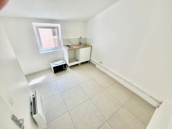 Appartement 1 pièce(s) 12 m²à louer Deuil-la-barre