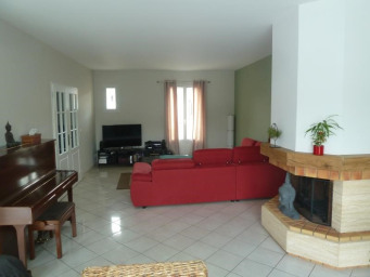 Maison a louer - 6 pièce(s) - 163 m2 - Surfyn