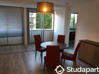 Appartement a louer bron - 1 pièce(s) - 10 m2 - Surfyn