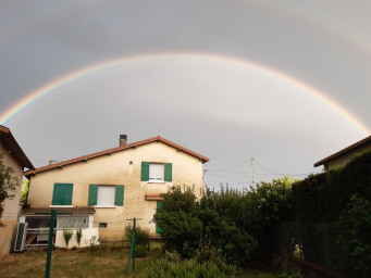 Maison a louer lyon-8e-arrondissement - 7 pièce(s) - 140 m2 - Surfyn