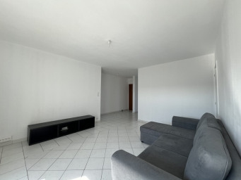 Appartement a louer saint-pierre-des-corps - 4 pièce(s) - 95.79 m2 - Surfyn