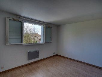 Maison a louer maurepas - 6 pièce(s) - 101 m2 - Surfyn