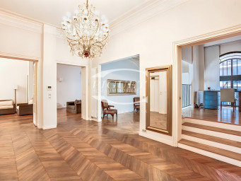 Maison a louer paris-16e-arrondissement - 10 pièce(s) - 580 m2 - Surfyn