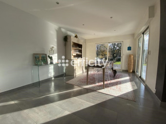 Maison a louer orvault - 8 pièce(s) - 180 m2 - Surfyn