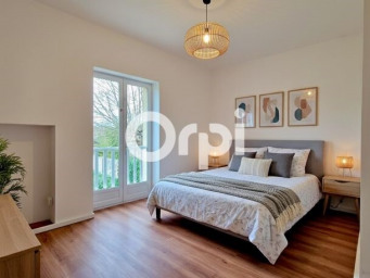 Maison a louer vaulx-en-velin - 4 pièce(s) - 182.49 m2 - Surfyn