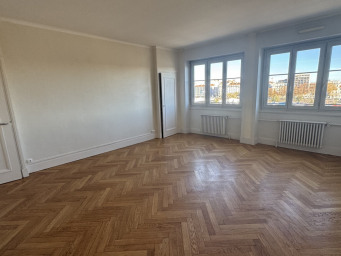Appartement 4 pièce(s) 125.07 m²à louer Lyon-2e-arrondissement