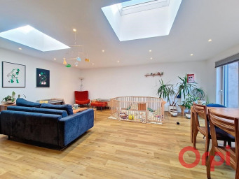 Maison a louer lyon-3e-arrondissement - 4 pièce(s) - 112.58 m2 - Surfyn