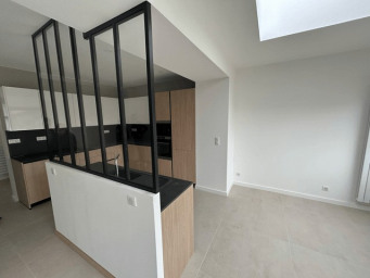 Maison a louer paris-13e-arrondissement - 6 pièce(s) - 174.6 m2 - Surfyn
