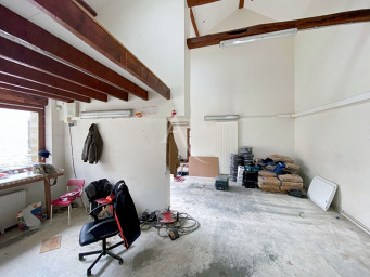 Maison a louer vaureal - 2 pièce(s) - 106 m2 - Surfyn
