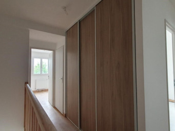 Maison a louer pontault-combault - 4 pièce(s) - 95 m2 - Surfyn